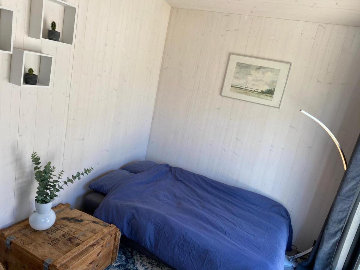 Tiny House In The Middle Of Nature Åkersberga Exterior foto